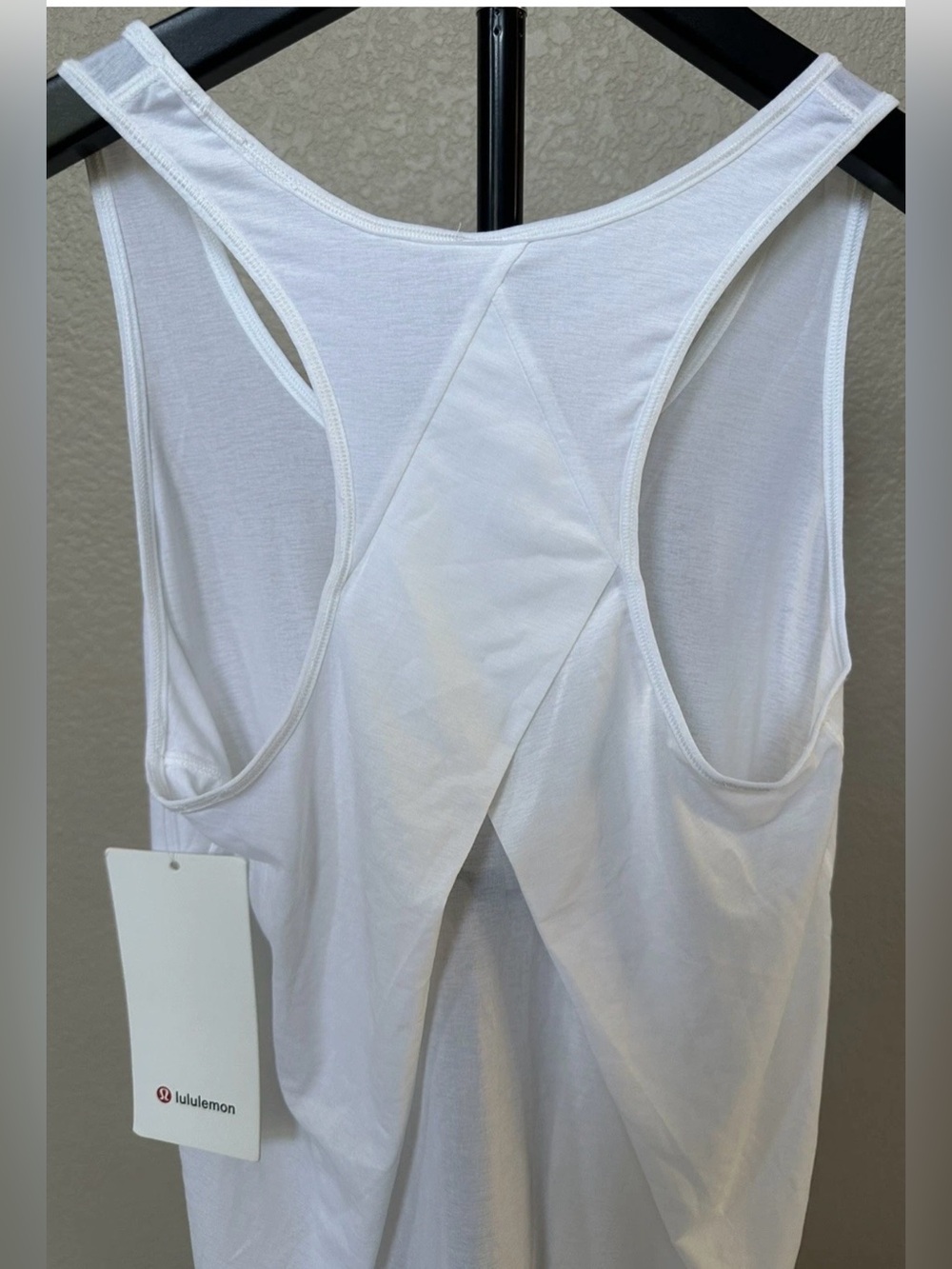Lululemon Essential Tank Racerback PLEATED• WHITE• NWT•Size 2 - Picture 5 of 14
